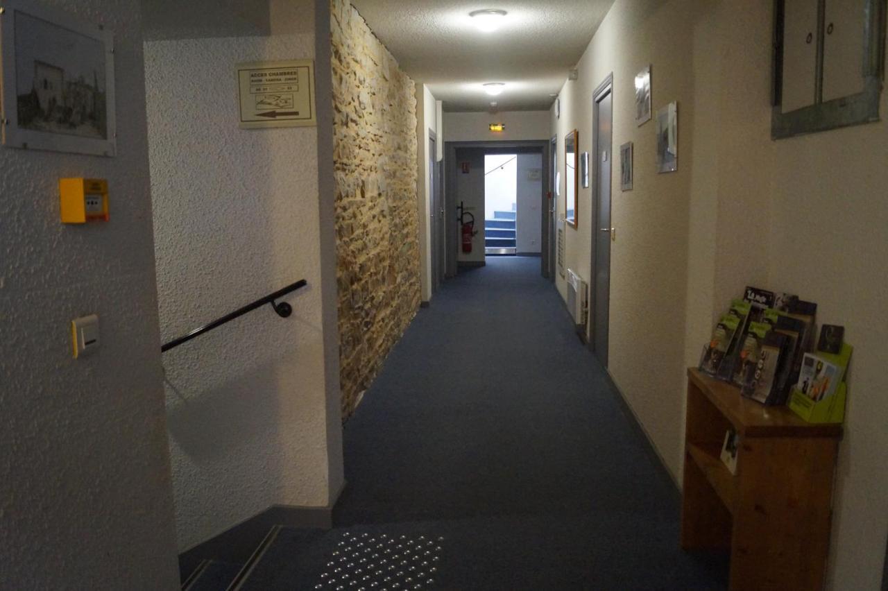 Le Val D'Amby Hotel Hieres-Sur-Amby Exterior photo